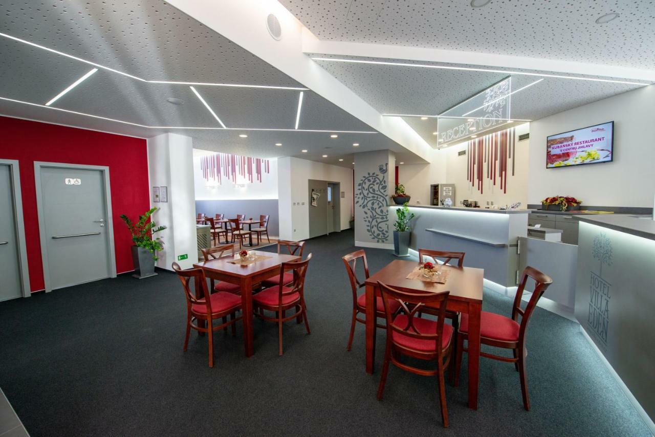 Hotel Villa Eden Jihlava Ngoại thất bức ảnh